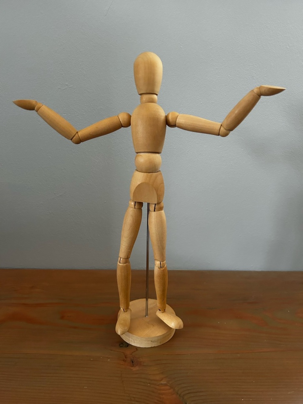 Wooden artist’s drawing mannequin